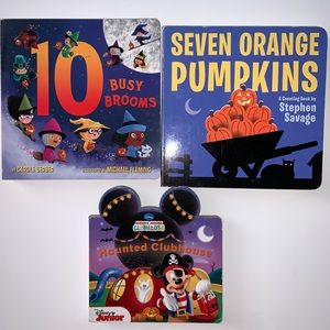 Lot of 3 Halloween board books